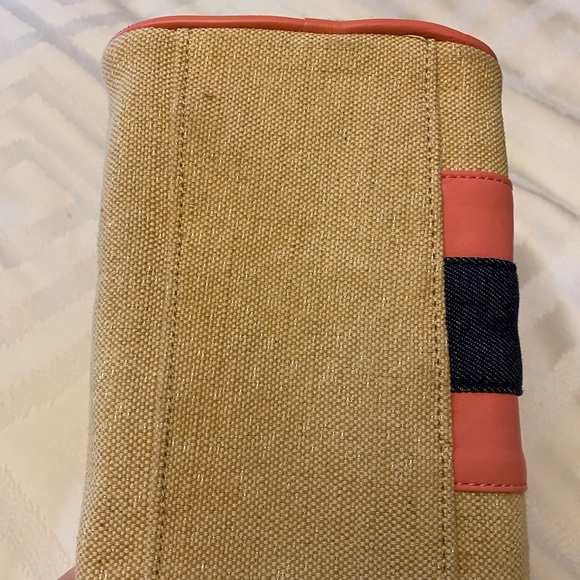 Tommy Hilfiger Kids Mini Handbag - Picture 3 of 4